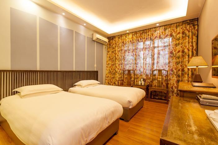 Starway Flower Hotel Chengdu Zimmer foto