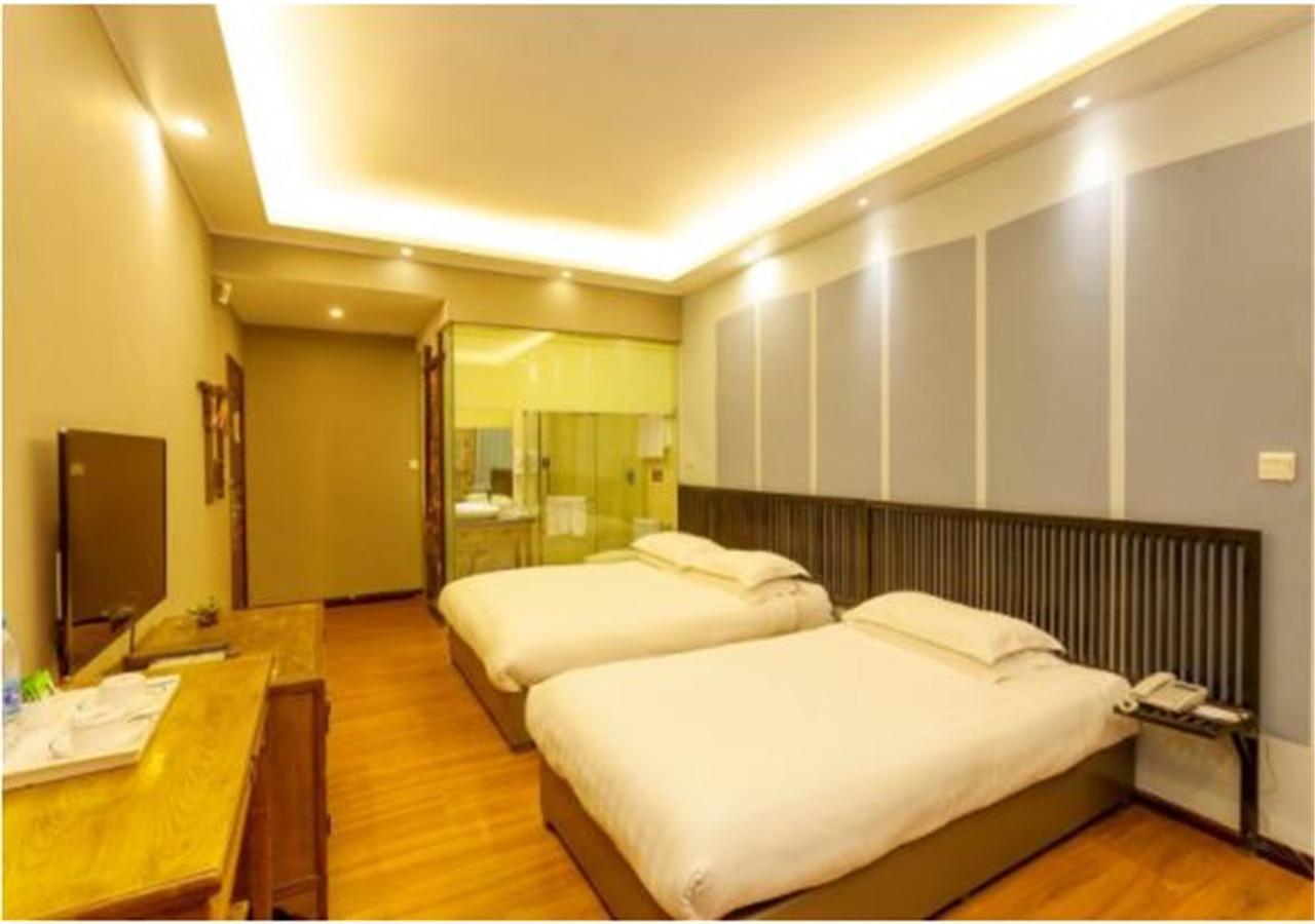 Starway Flower Hotel Chengdu Exterior foto